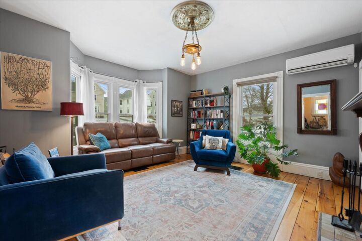 Property Photo:  23 Washington Street  ME 04412 