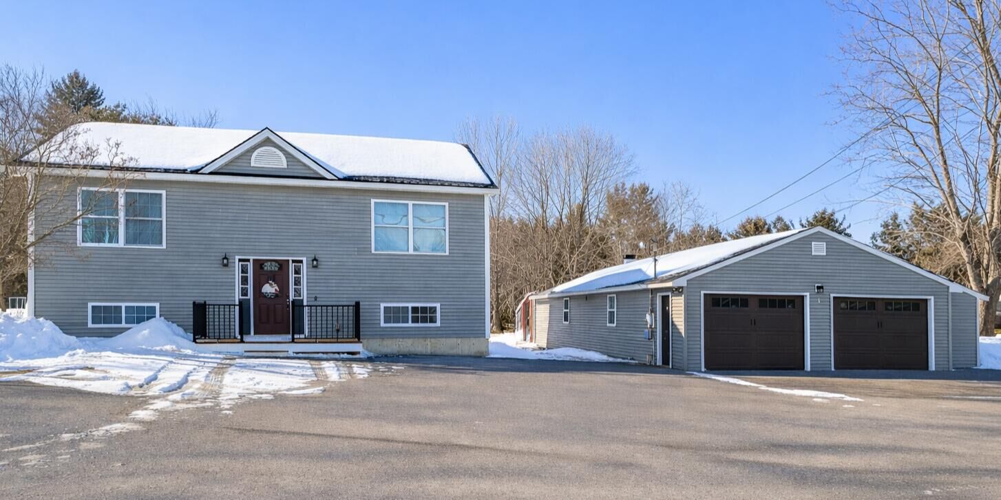 Property Photo:  1176 Kenduskeag Avenue  ME 04401 