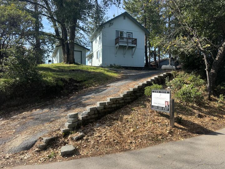 Property Photo: 20334 Honey Lane CA 95379