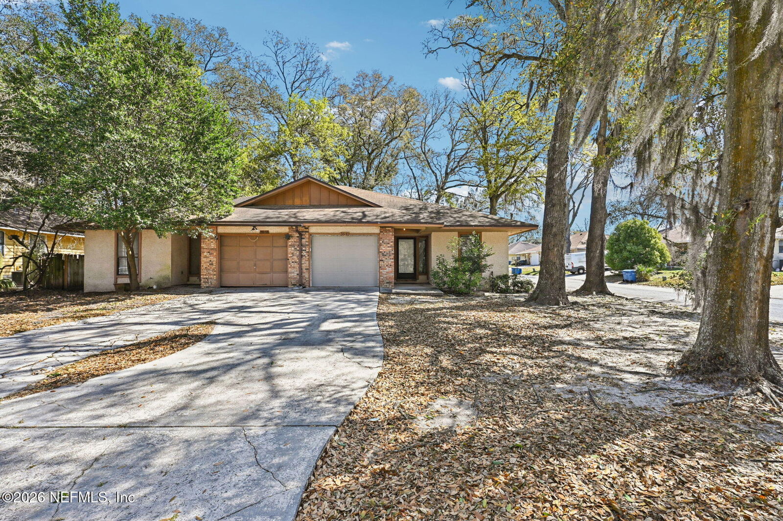 Property Photo: 3541 Villa Place FL 32277