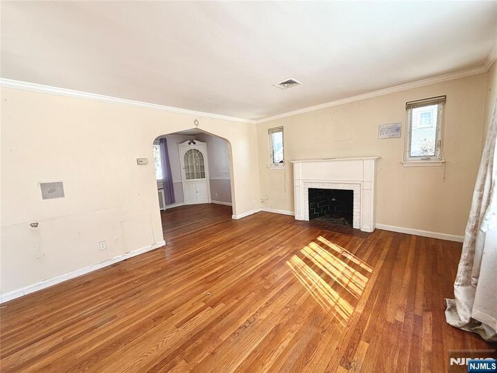 Property Photo:  37-27 Hale Place  NJ 07410 