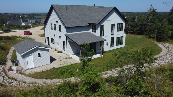 Property Photo: 35 Seeland Avenue NS B5A 0E2