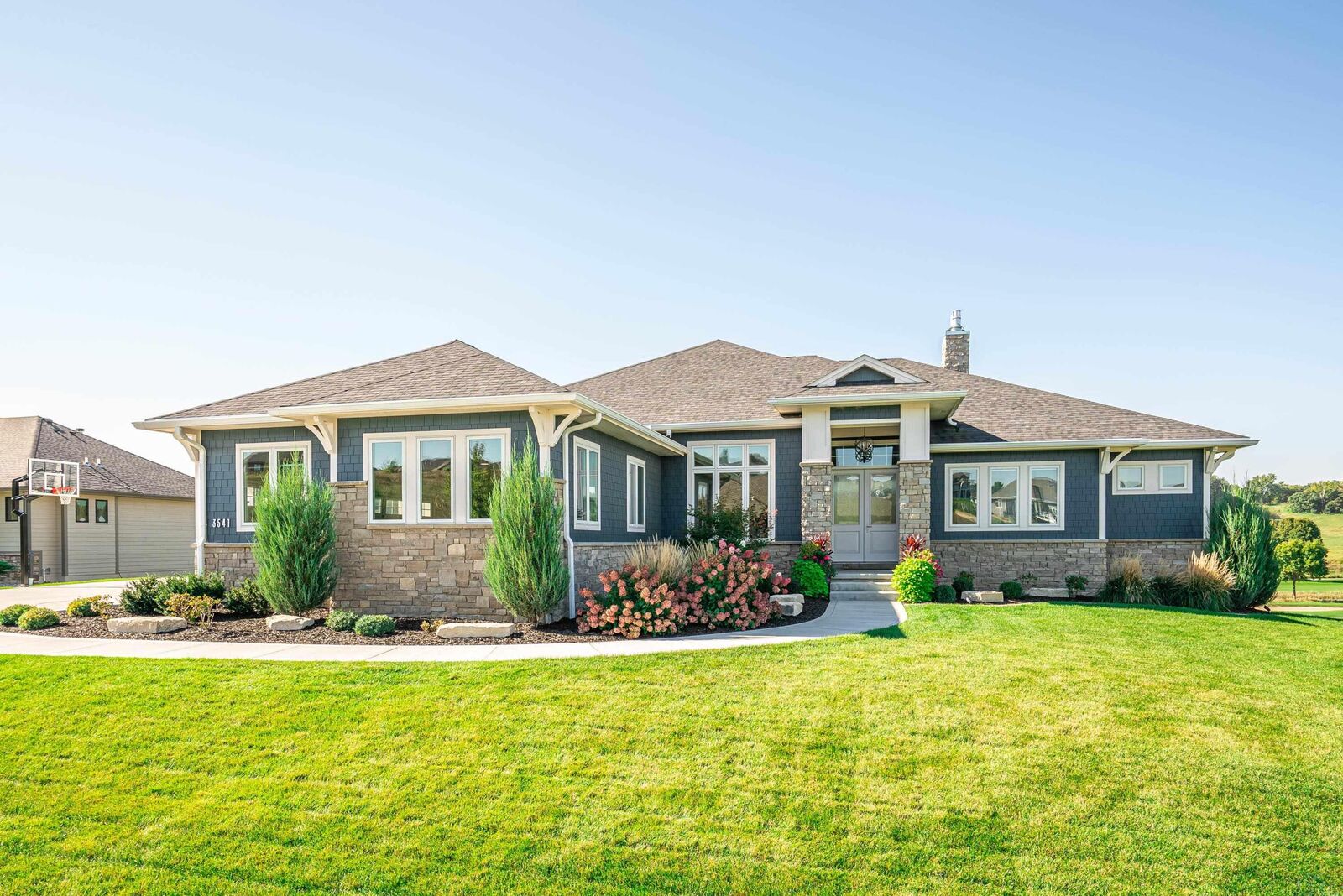 Property Photo:  3541 Wanamaker Way  IA 51106 