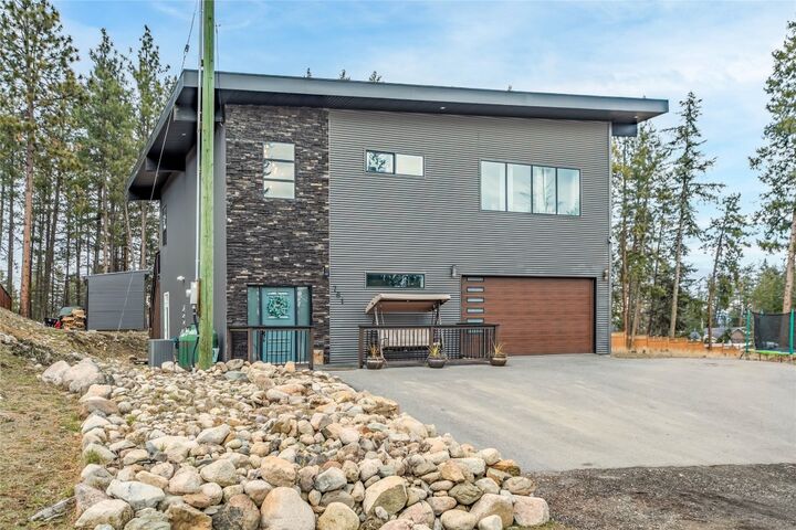 Property Photo: 761 Fairbridge Road BC V1Z 3W3