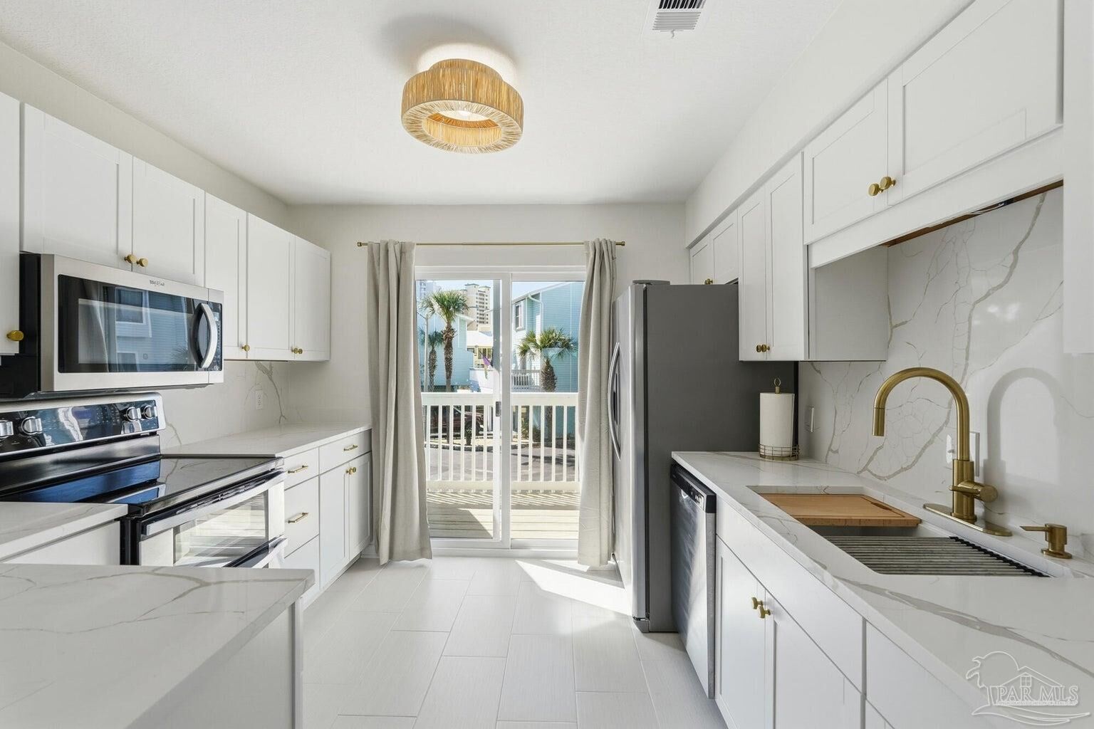 Property Photo:  8522 Gulf Blvd 20  FL 32566 
