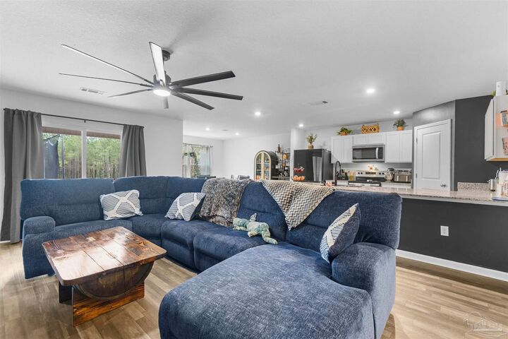 Property Photo:  1967 Rube Smith Rd  FL 32565 