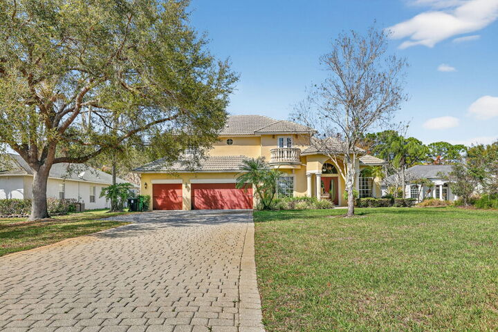 Property Photo:  461 SE Pine Road  FL 34984 