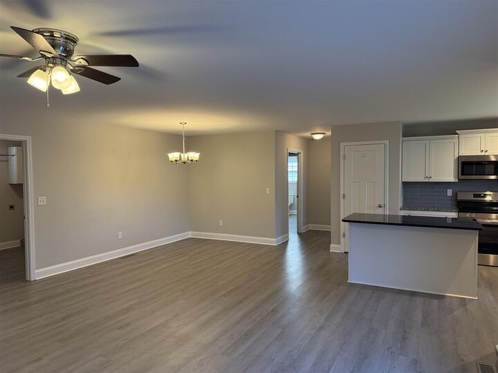 Property Photo:  177 Pembroke Court  KY 42101 