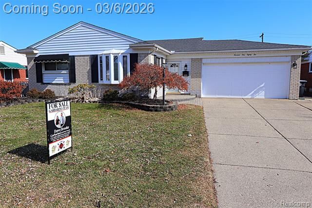 Property Photo: 14182 Blue Skies Street MI 48154