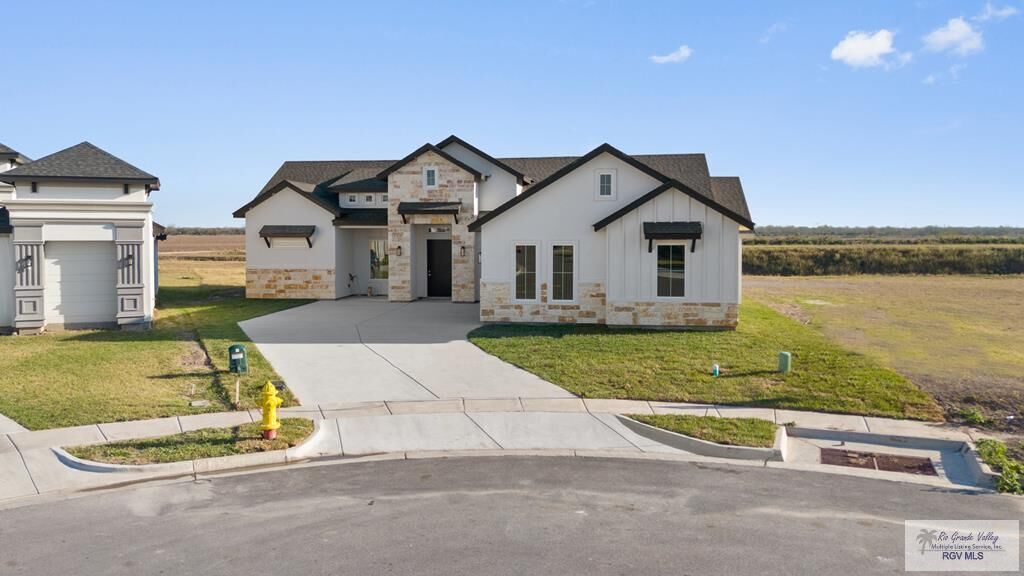 Property Photo: 149 Finch Dr TX 78568