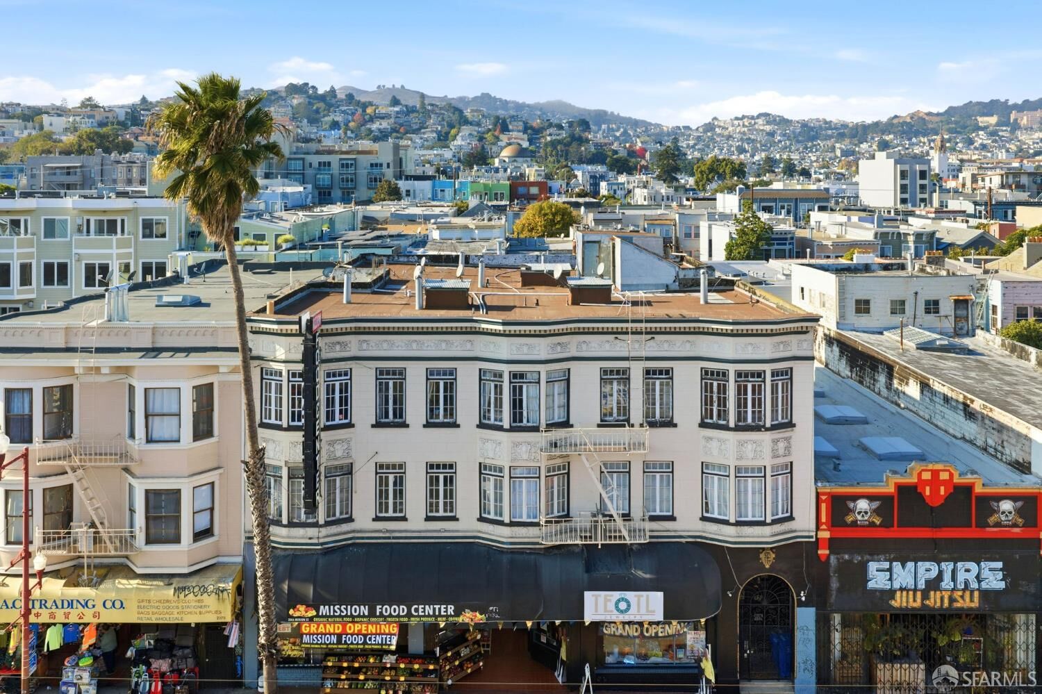 Property Photo: 2360 Mission Street CA 94110