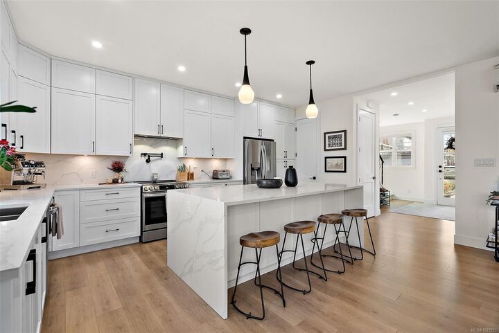 Property Photo:  4240 Springridge Cres  BC V8Z 4Y8 