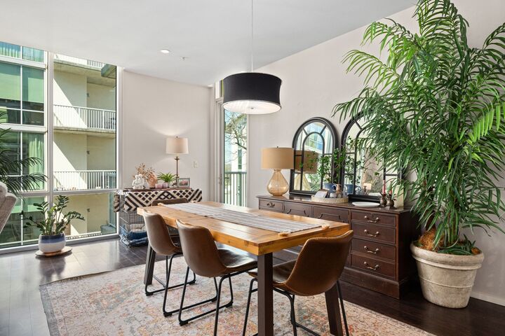 Property Photo:  1600 Barton Springs Road 4401  TX 78704 