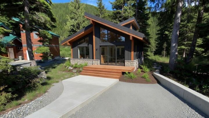 Property Photo: 47065 Snowmist Drive BC V0M 1A1