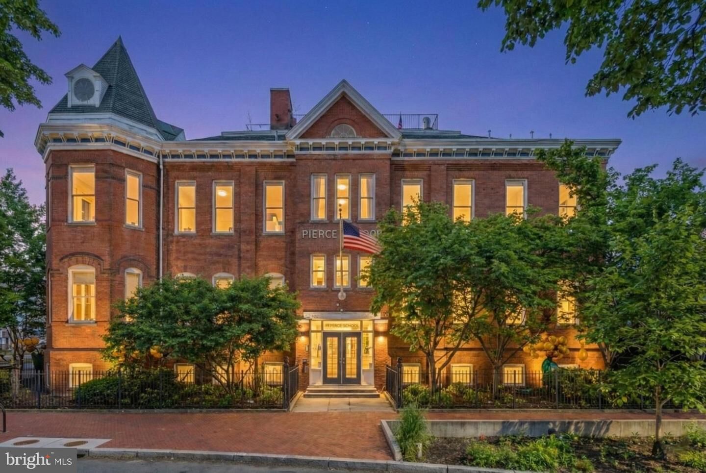 Property Photo:  1375 Maryland Avenue NE B  DC 20002 