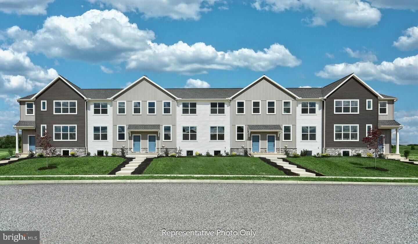 Property Photo: 26 N Conifer Drive PA 17022