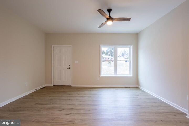 Property Photo:  109 Marshall Drive  MD 21050 