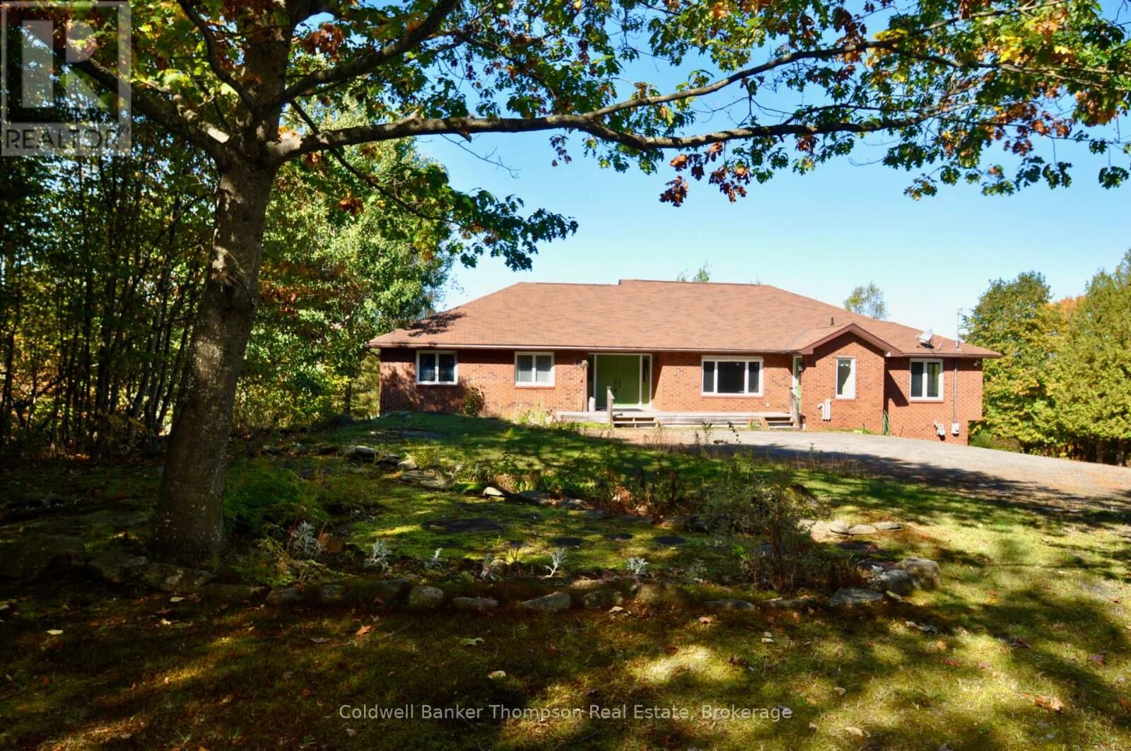 Property Photo:  625 Bayshore Boulevard  ON P1H 1Z1 