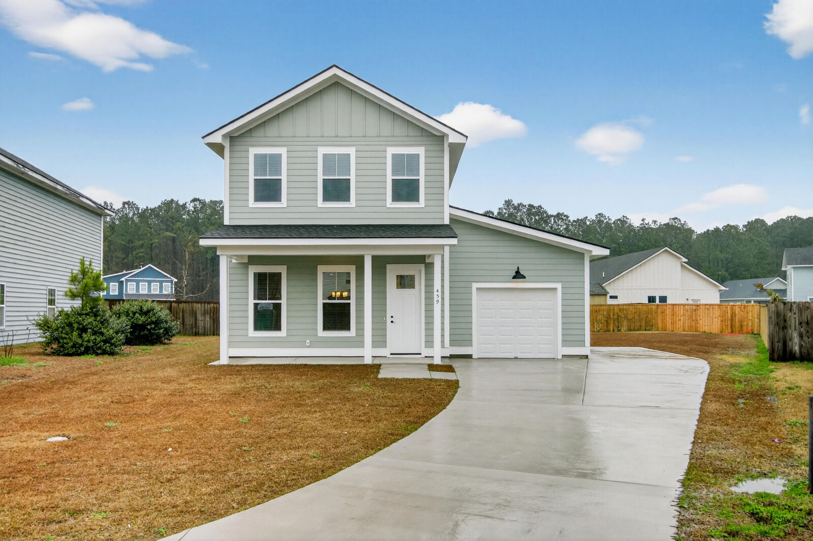 Property Photo: 459 Sablewood Drive SC 29450