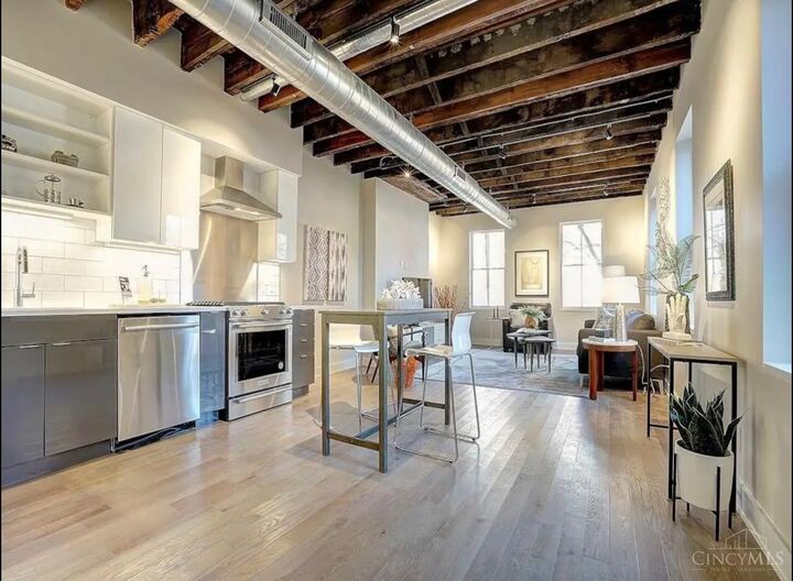 Property Photo:  121 Green Street  OH 45202 