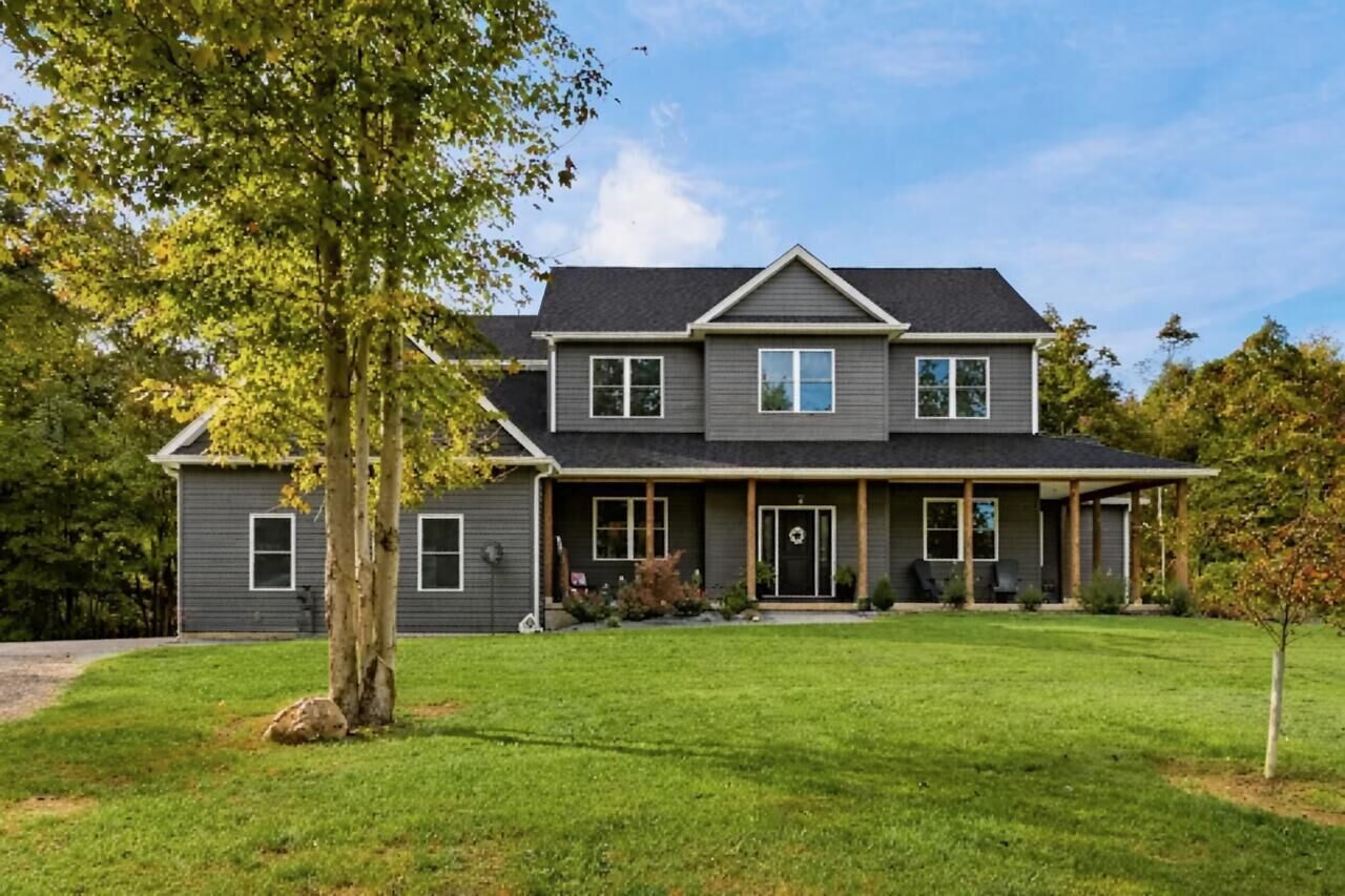 Property Photo: 3621 London Hollow NE Road OH 43055