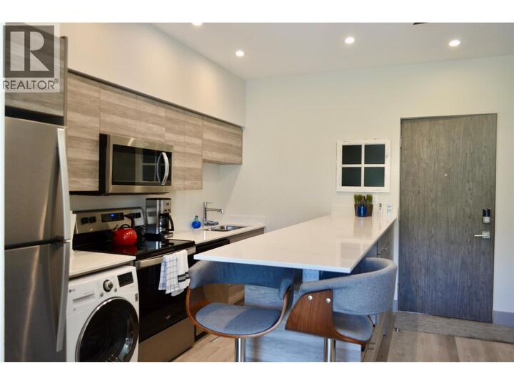 Property Photo: 2555 Lakeshore Road 221 BC V1H 0A4