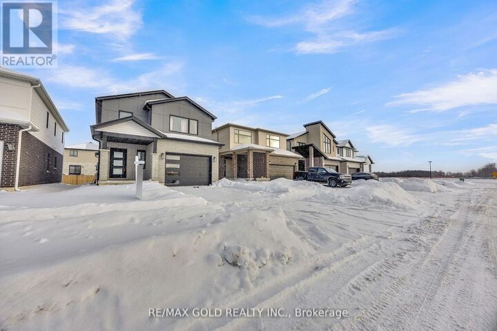 Property Photo:  259 Byers Street  ON N6L 0J2 