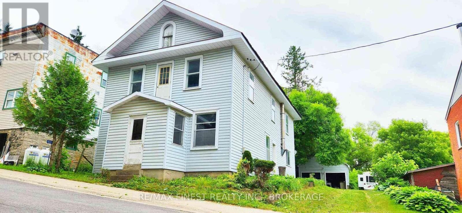 Property Photo:  1033 Bridge Street  ON K0K 1B0 