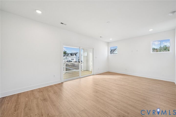 Property Photo:  15385 Sunray Way  VA 23112 