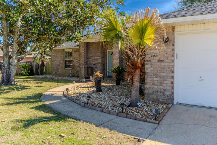 Property Photo:  2748 Copper Reef Drive  FL 32566 