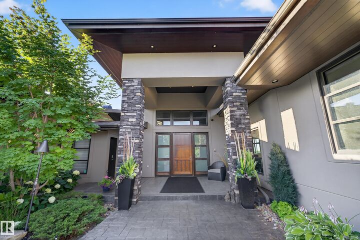 Property Photo: 13758 Valleyview Drive NW AB T5R 5T8