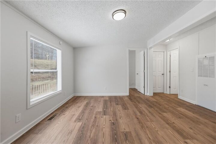 Property Photo:  190 Chivalry Lane  GA 30107 