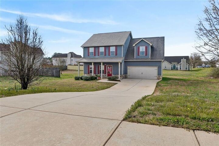 Property Photo: 131 Bramble Way GA 30224