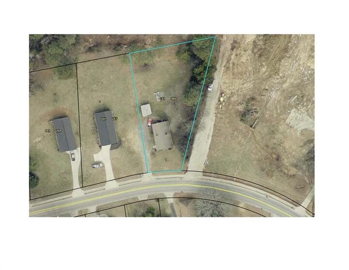 Property Photo:  132 Peters Street  GA 30701 