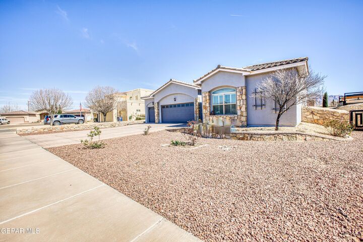 Property Photo:  5724 Valley Maple Drive  TX 79932 