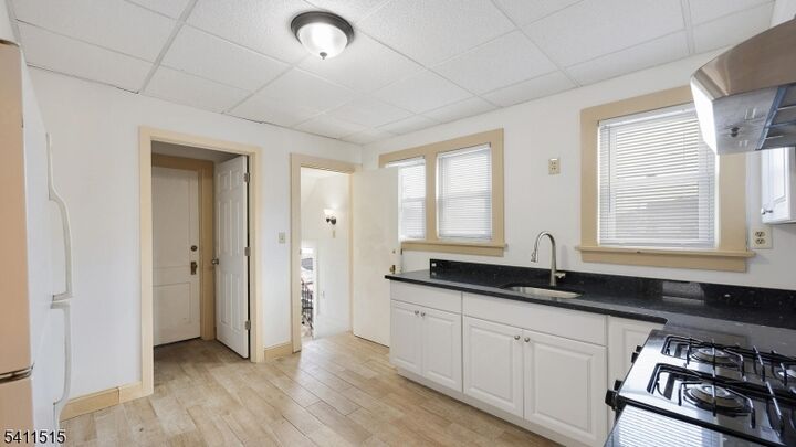 Property Photo:  314 South Ave 2  NJ 07090 