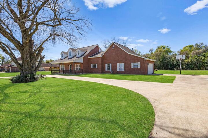 Property Photo:  10406 Ballantine Street  TX 77075 