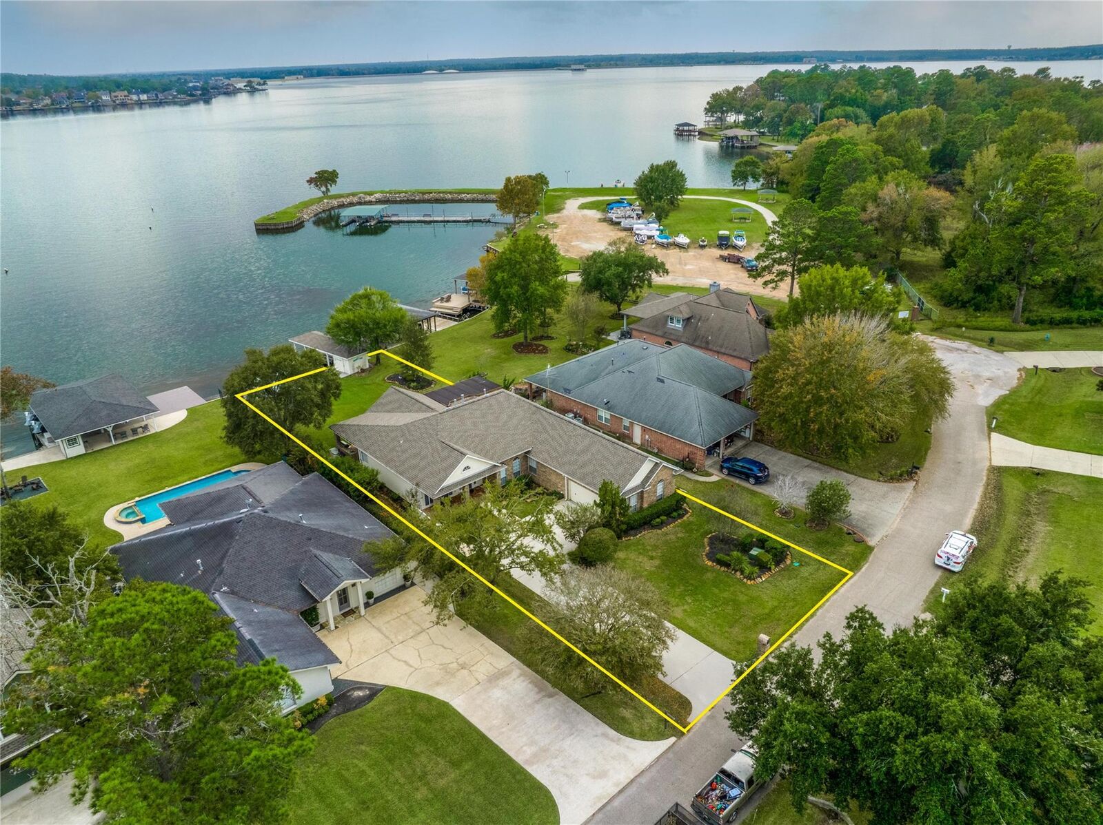 Property Photo:  9698 E Shore Drive  TX 77318 