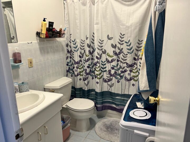Property Photo:  25 West 8th St 2R  NJ 07002-5202 