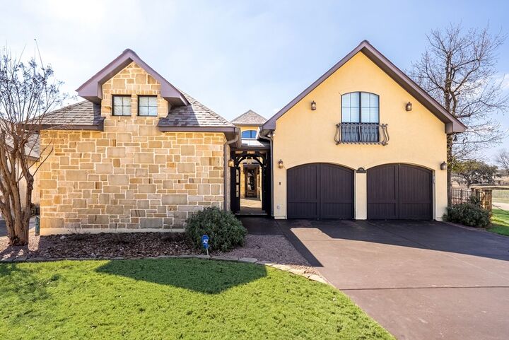 Property Photo:  2916 Rock Barn Dr  TX 78028 