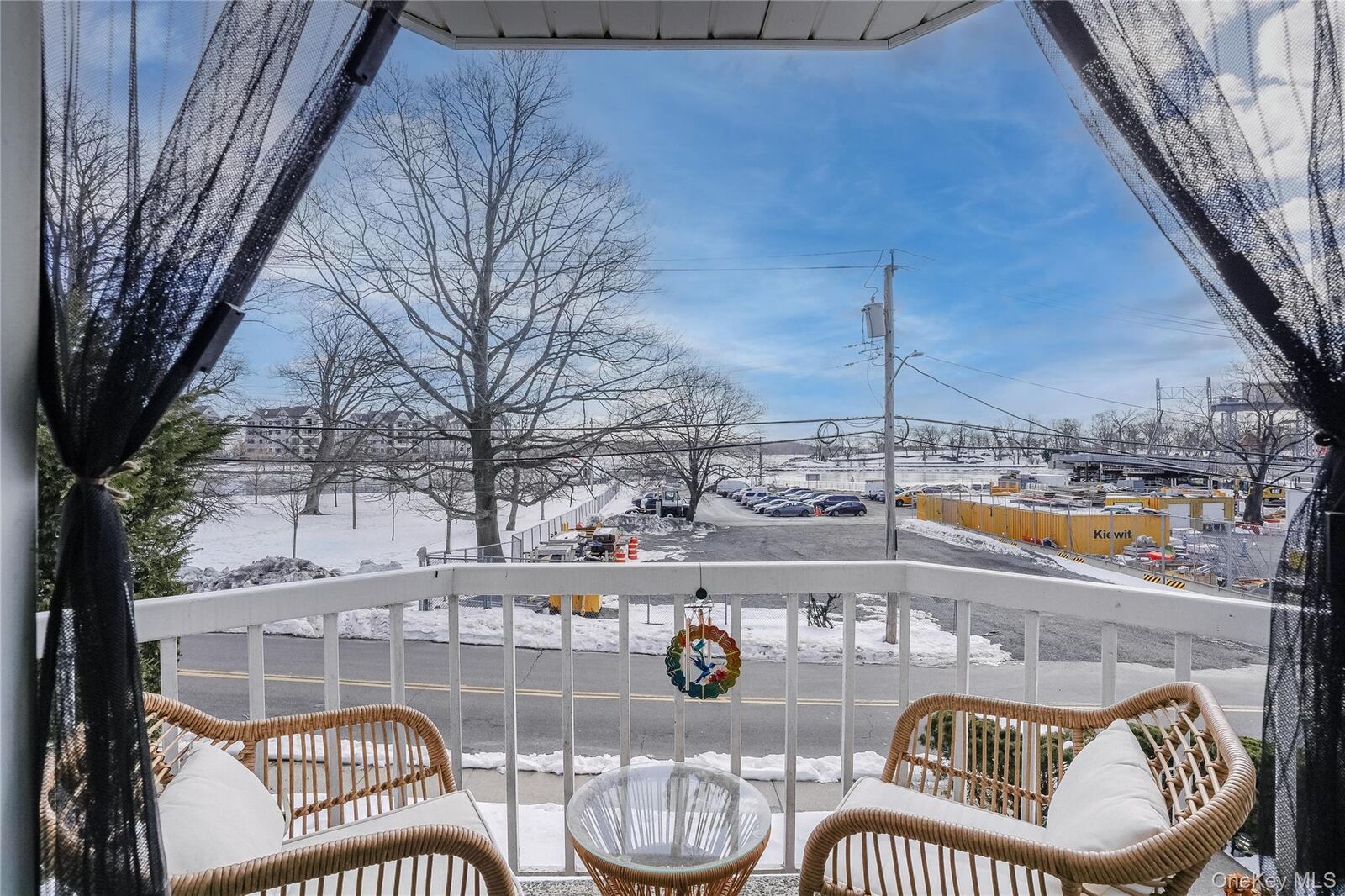 Property Photo:  37 Harbor Lane  NY 10805 