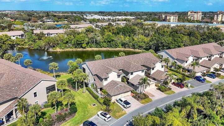 Property Photo: 1740 Starling Drive 101 FL 34231