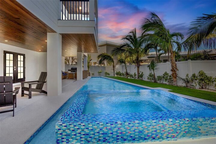 Property Photo:  243 S Harbor Drive  FL 34217 