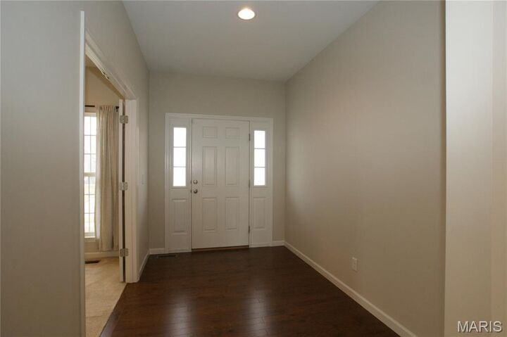 Property Photo:  910 Ellis Park Drive  MO 63385 