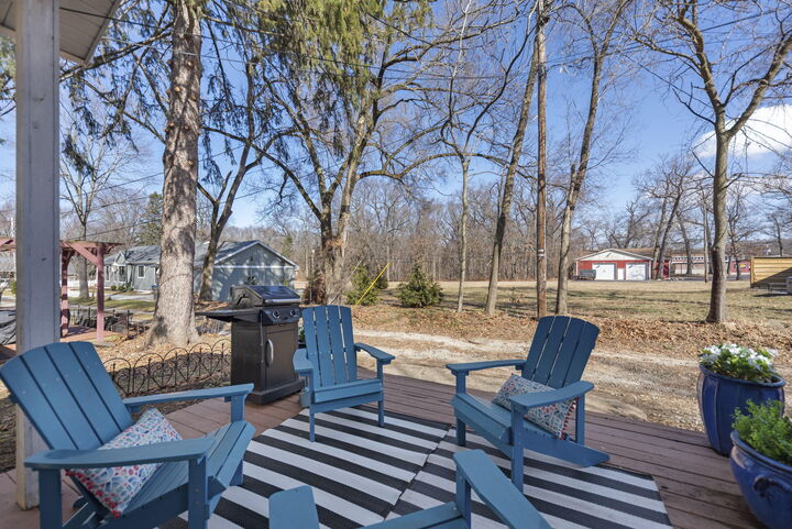 Property Photo:  25 Ramona Court  MI 49117 