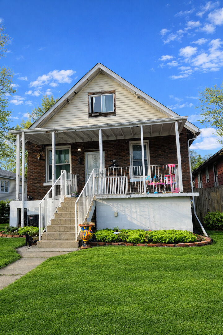 Property Photo:  230 153rd Place  IL 60409 