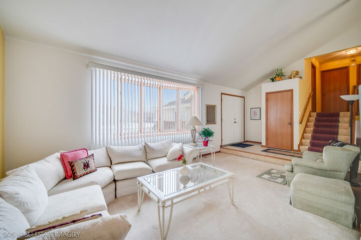 Property Photo:  45 Denise Court  IL 60443 