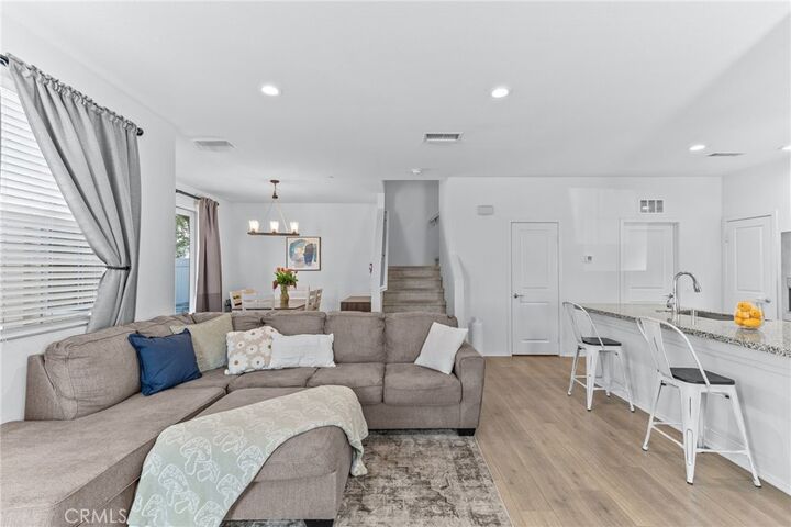 Property Photo:  2350 S Via Esplanade 31  CA 91762 