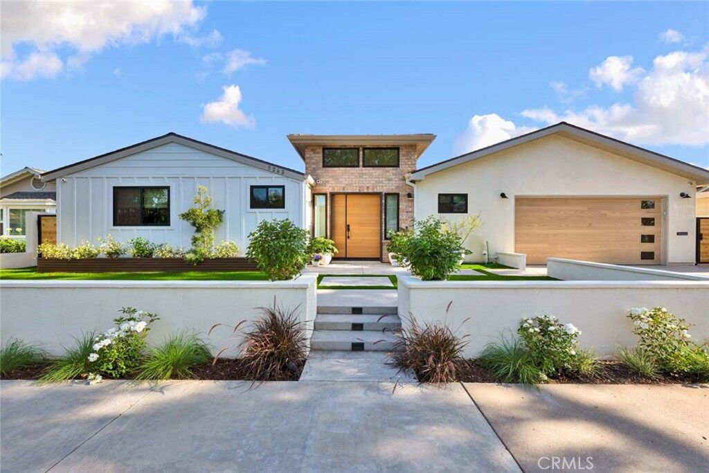 Property Photo: 3262 Ruth Elaine CA 90720