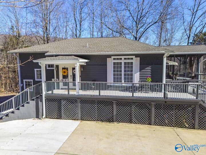 Property Photo:  305 Boulder Trail  AL 35748 